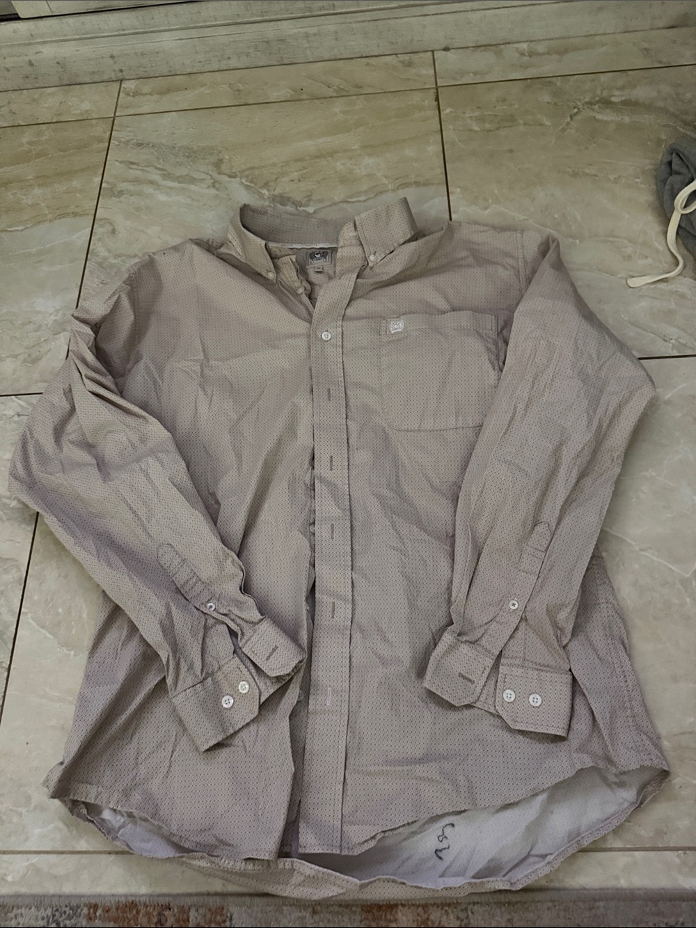 Cinch Men's Button-Up Shirt in Light Tan Microdot